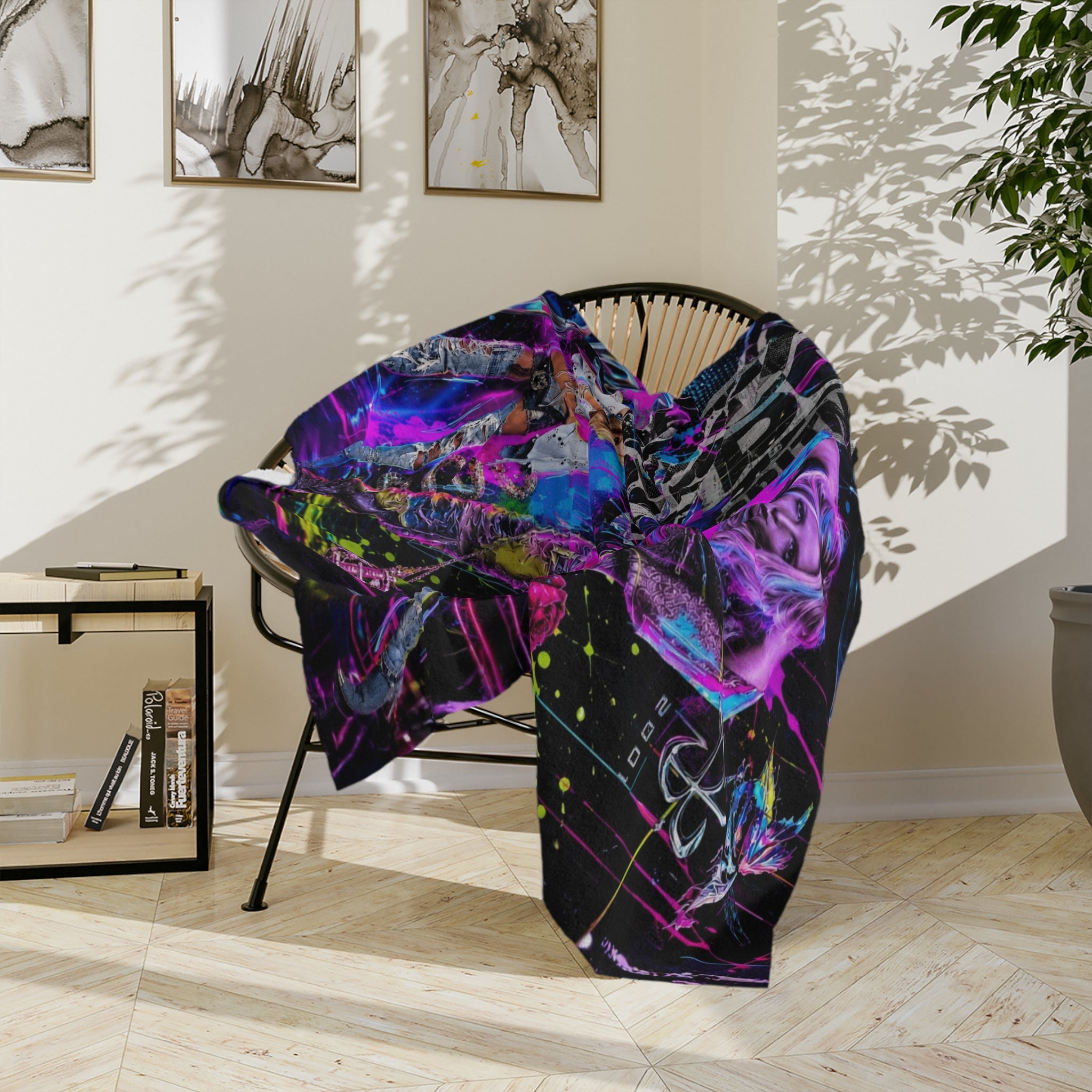 Britney Spears — Neon Rebellion Blanket